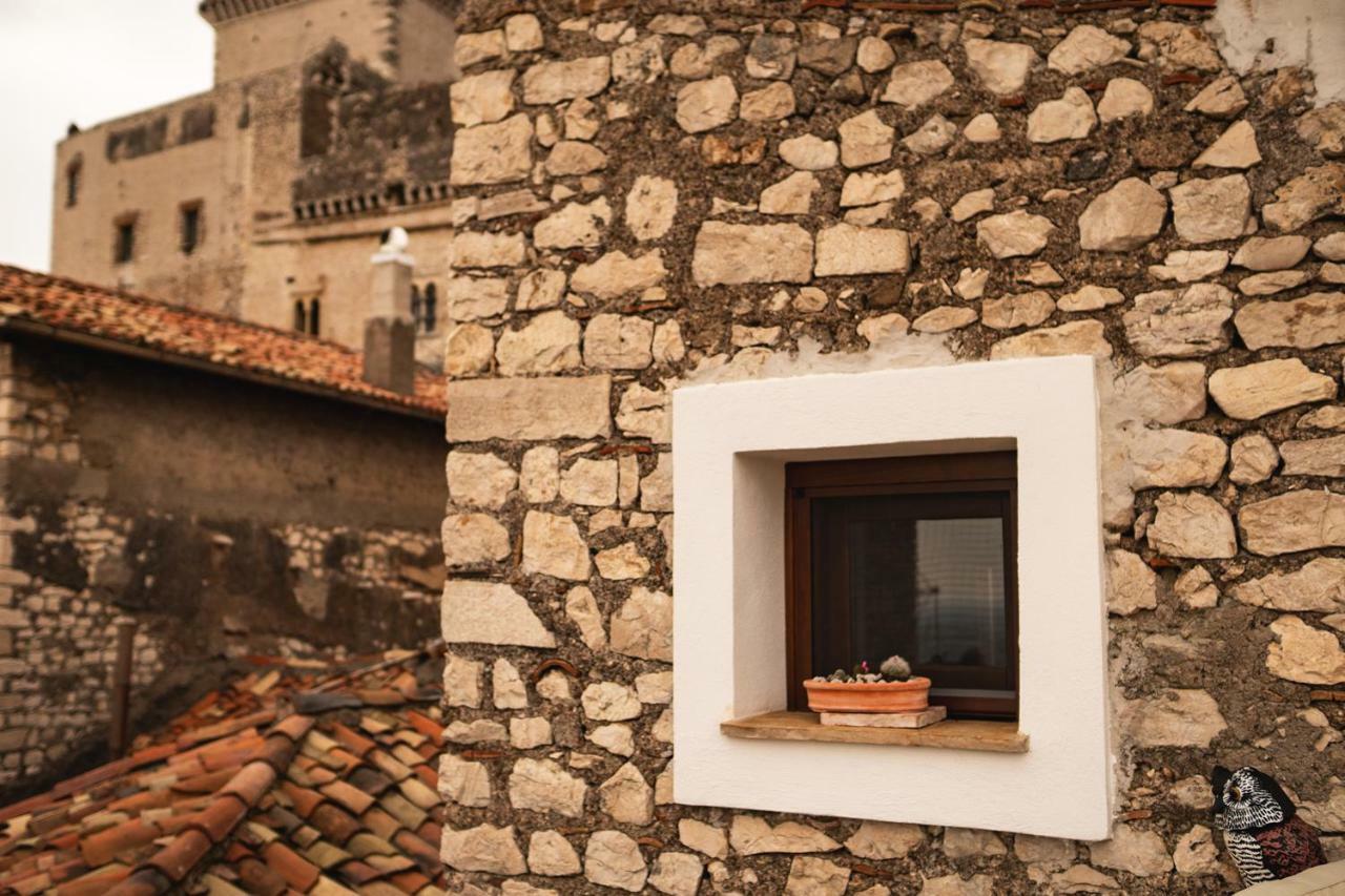 Aurora Medieval House 세르모네타 외부 사진